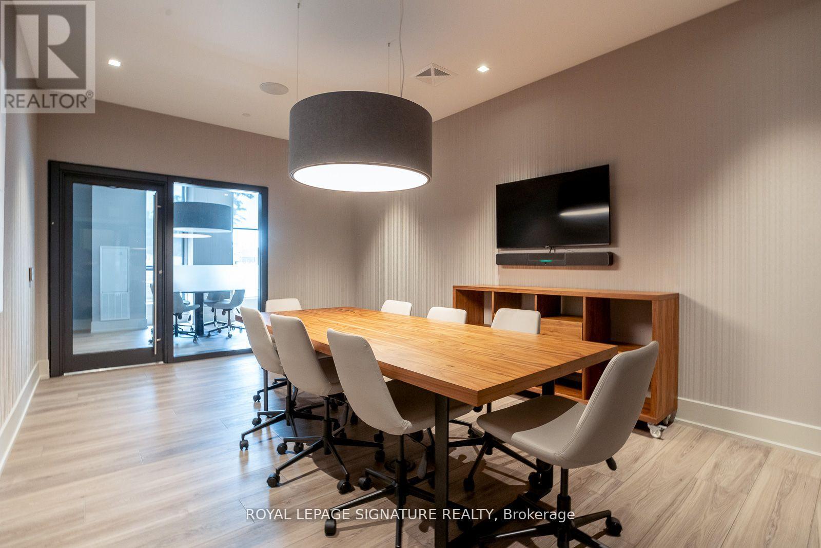 Photo 24 of 809 286 Main Street, Toronto ON