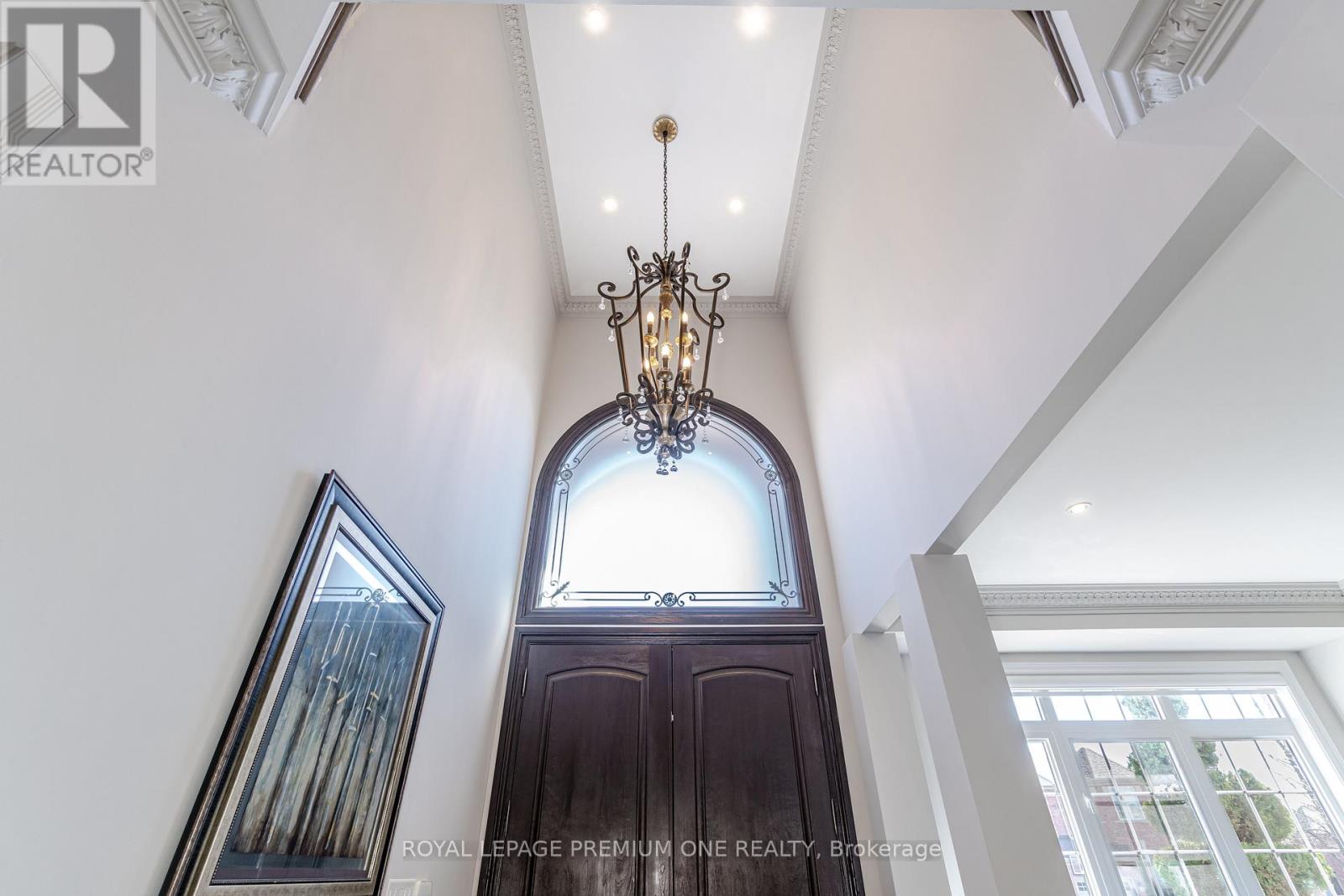 Photo 38 of 60 Julia Valentina Avenue, Vaughan ON