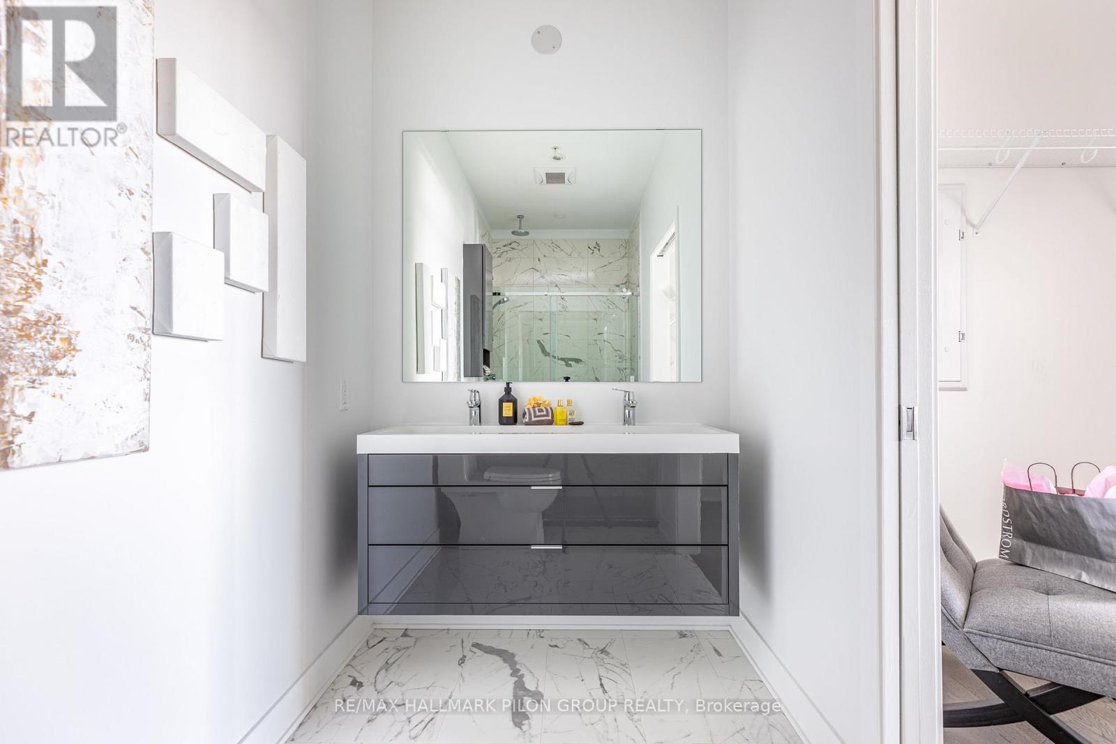 Photo 17 of 2305 20 Daly Avenue, Ottawa ON