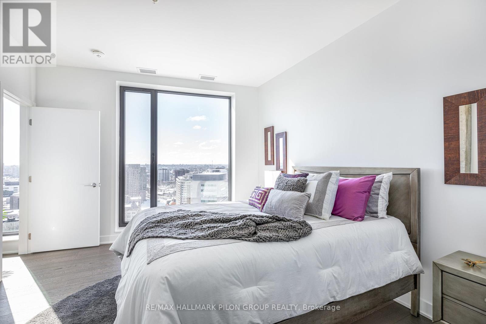 Photo 6 of 2305 20 Daly Avenue, Ottawa ON