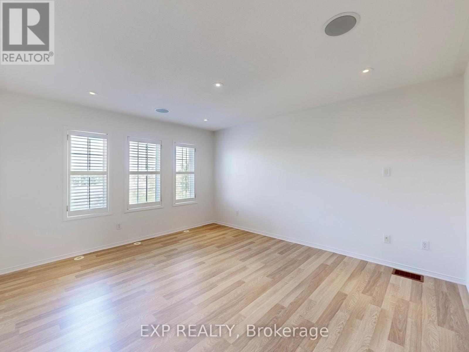Photo 28 of 6630 Opera Glass Crescent, Mississauga ON