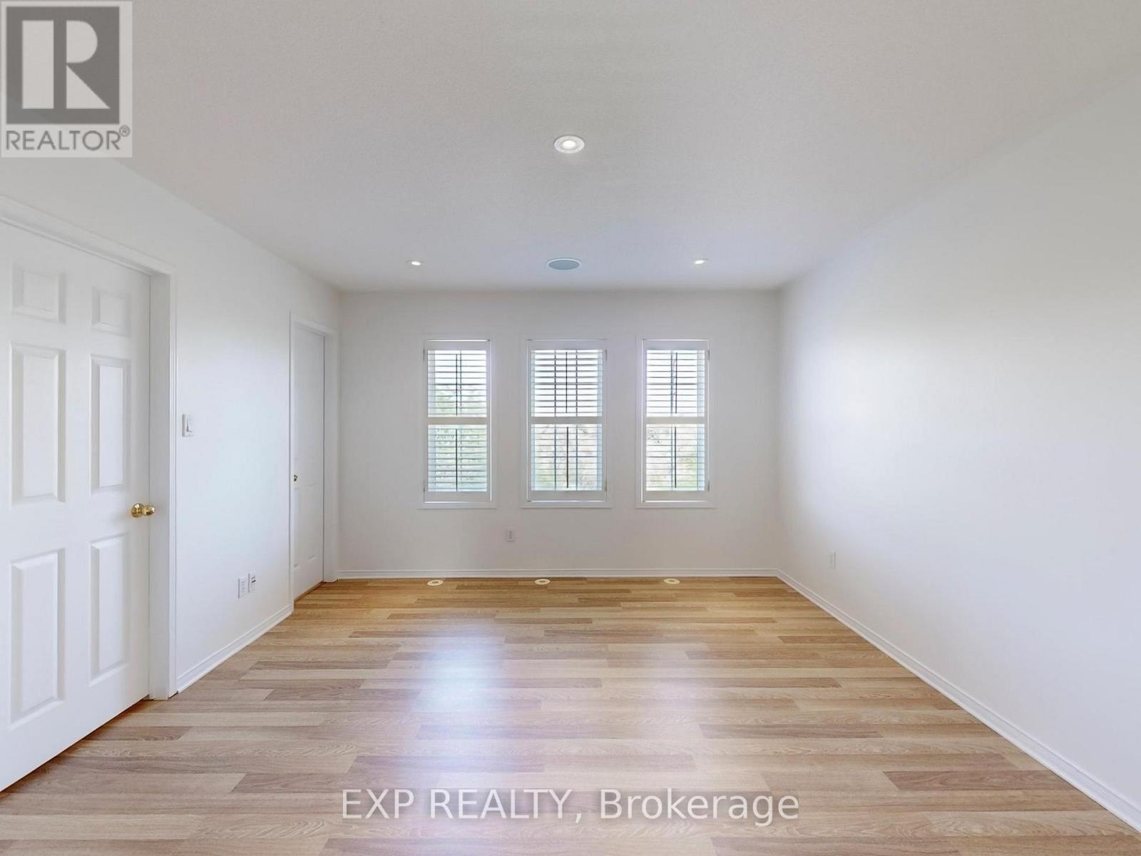 Photo 29 of 6630 Opera Glass Crescent, Mississauga ON