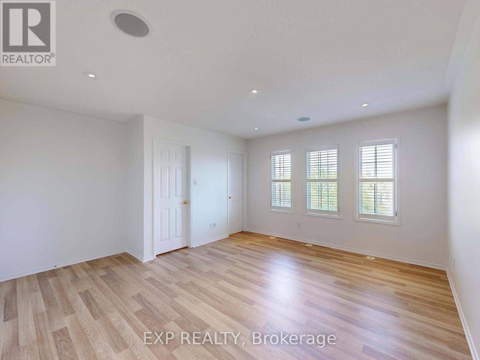 Photo 30 of 6630 Opera Glass Crescent, Mississauga ON