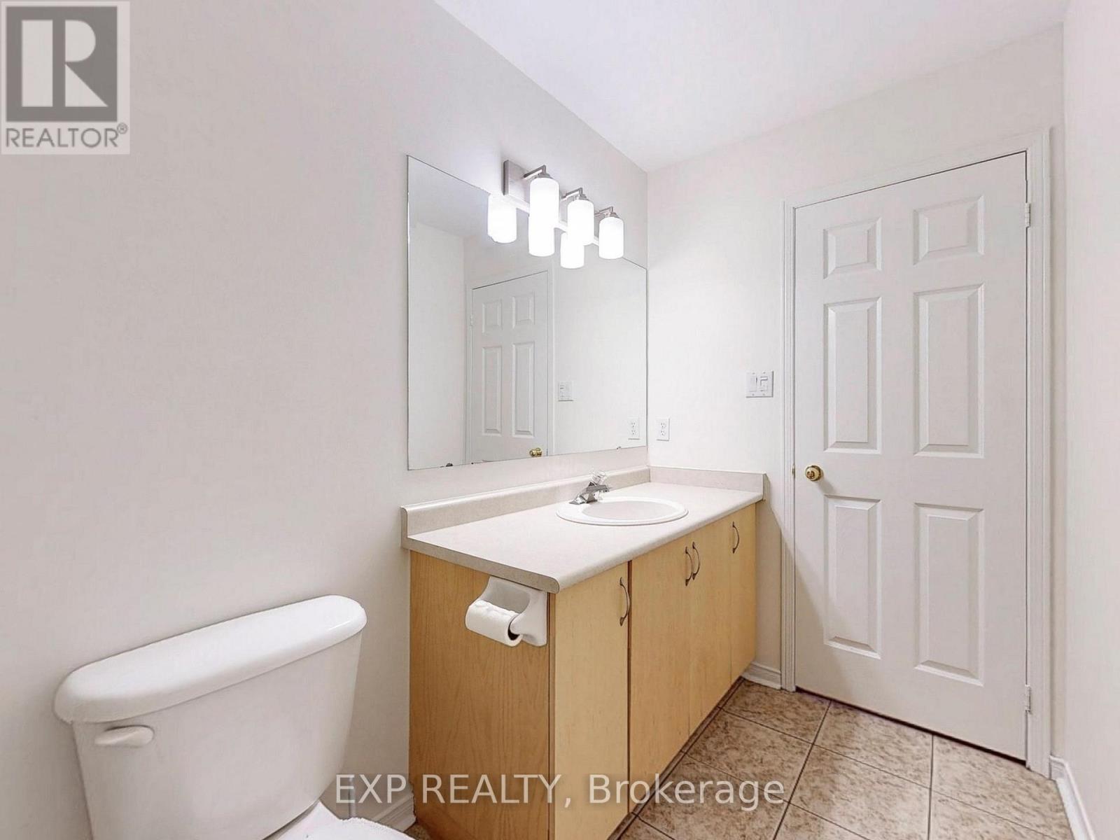Photo 40 of 6630 Opera Glass Crescent, Mississauga ON
