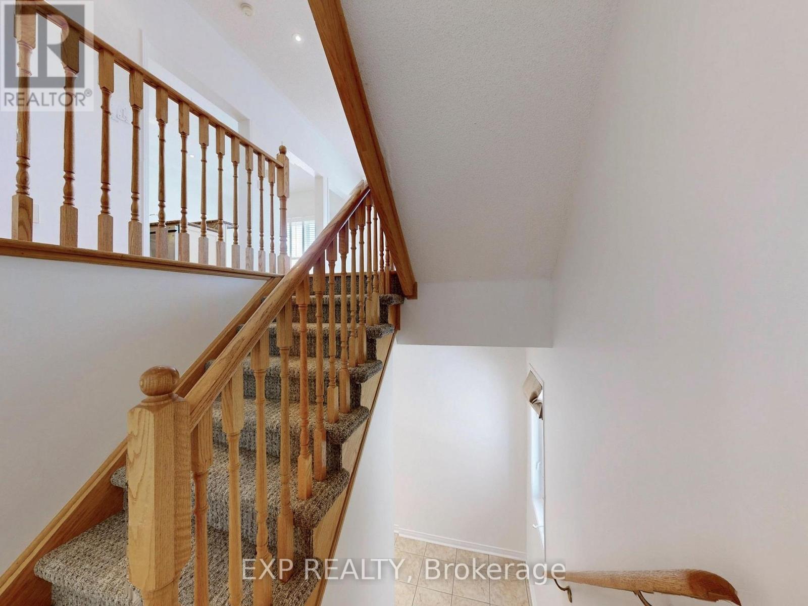 Photo 41 of 6630 Opera Glass Crescent, Mississauga ON