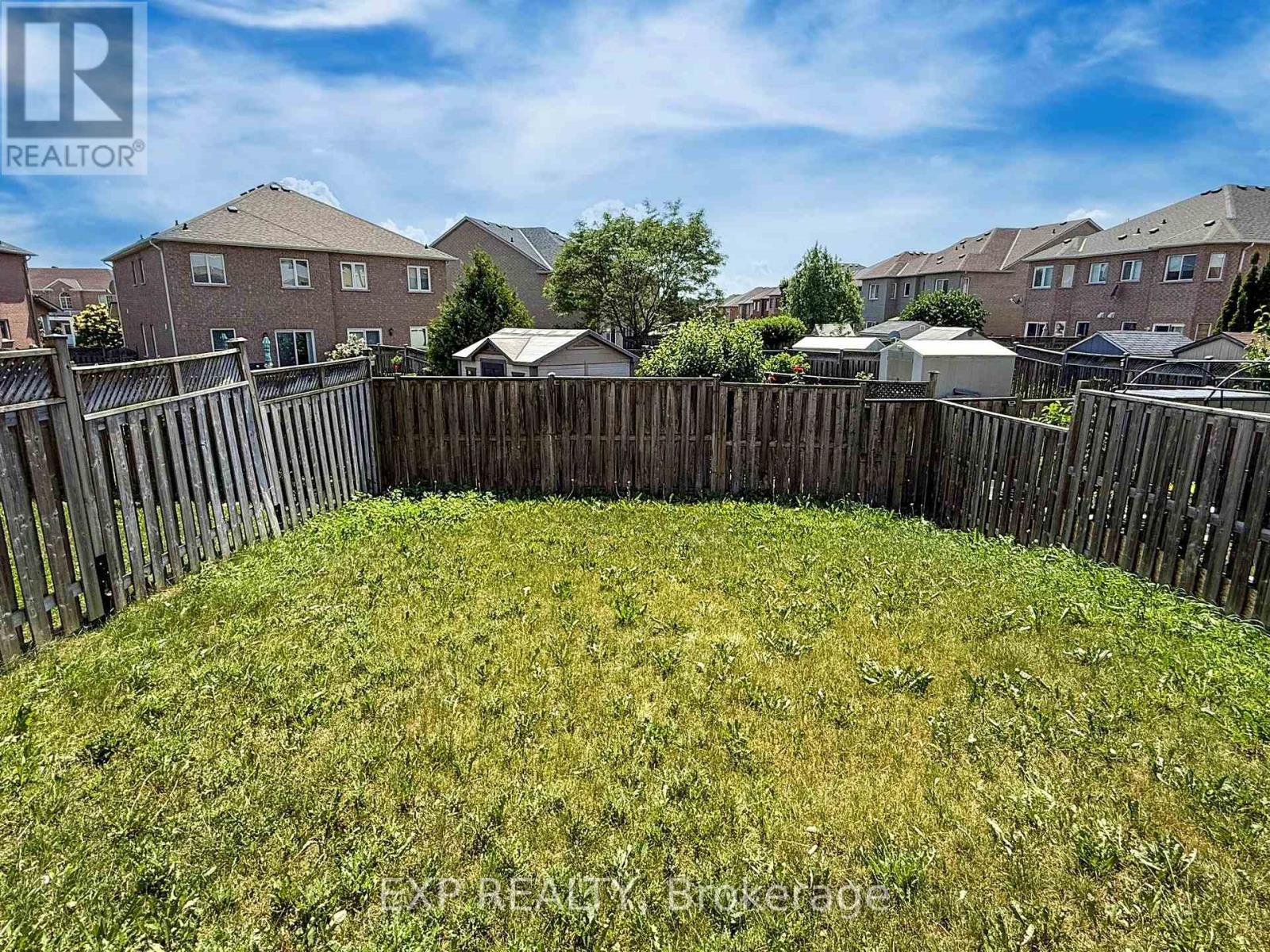 Photo 48 of 6630 Opera Glass Crescent, Mississauga ON