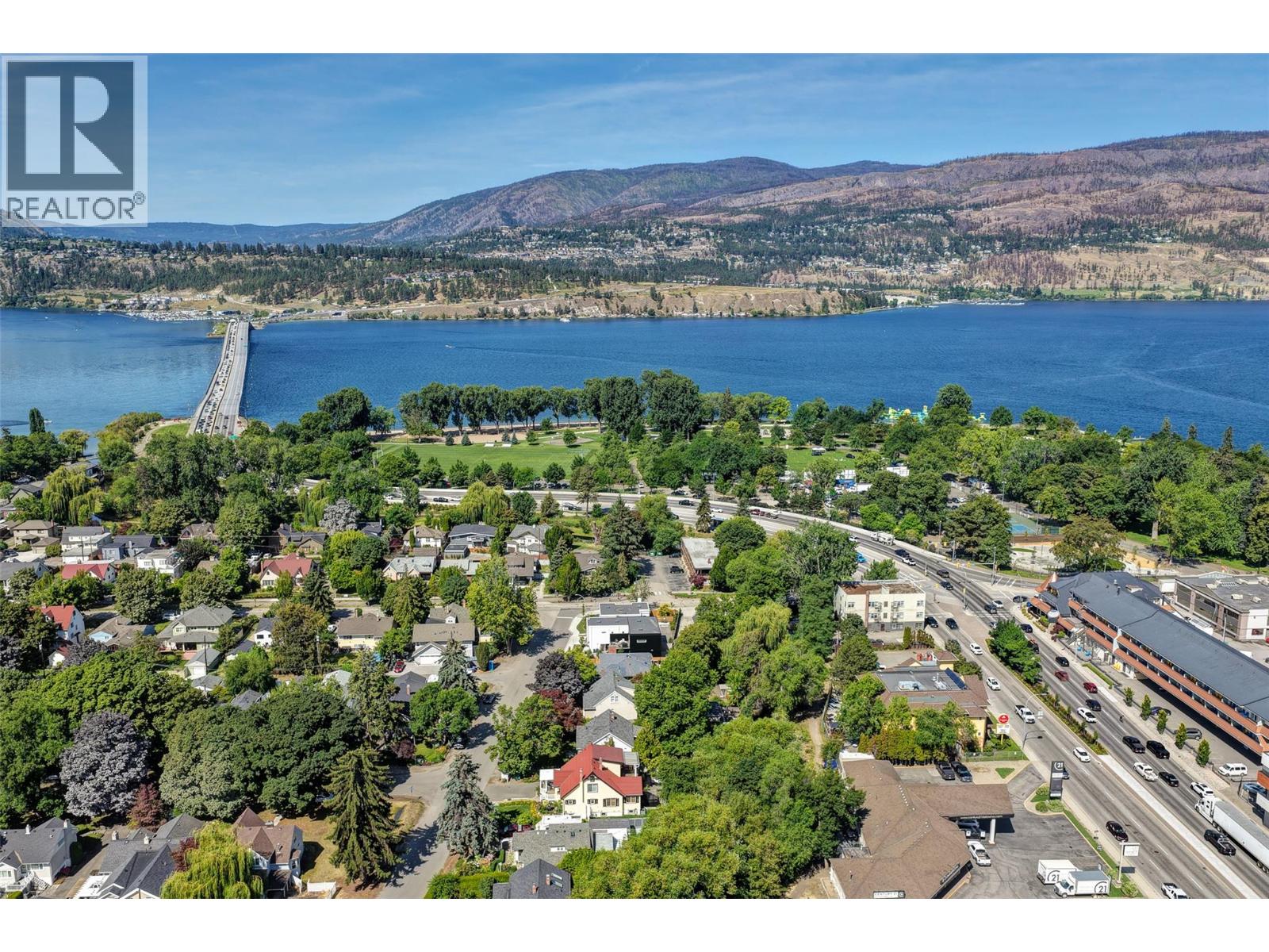 Photo 15 of 258 Riverside Avenue, Kelowna BC