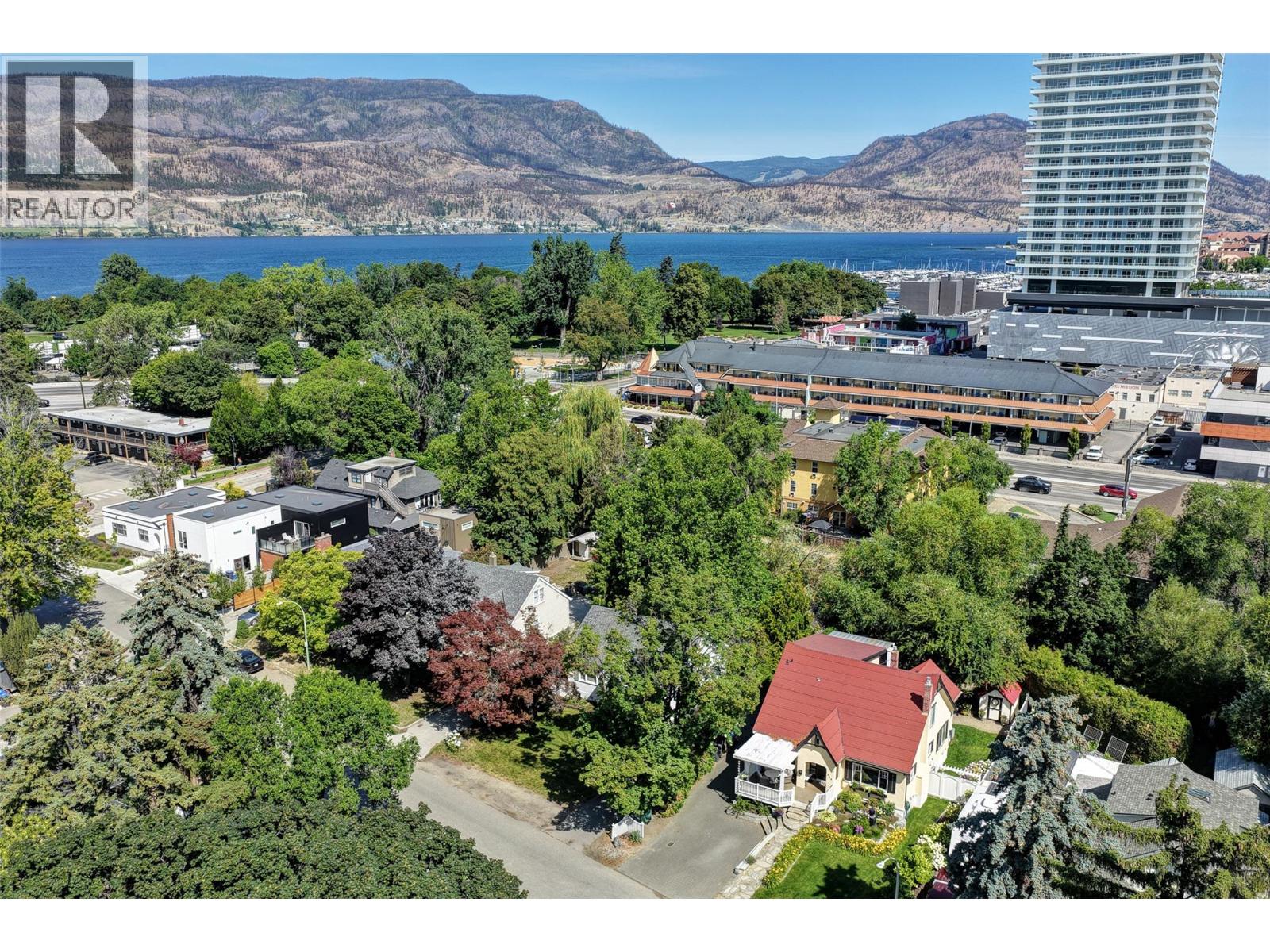 Photo 6 of 258 Riverside Avenue, Kelowna BC