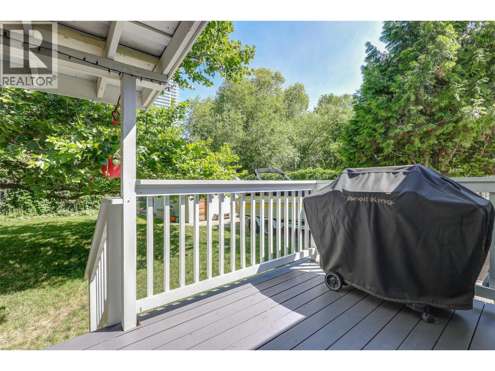 Photo 31 of 258 Riverside Avenue, Kelowna BC