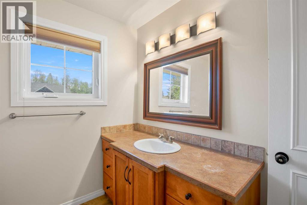Photo 5 of 255 Piper Drive, Red Deer AB