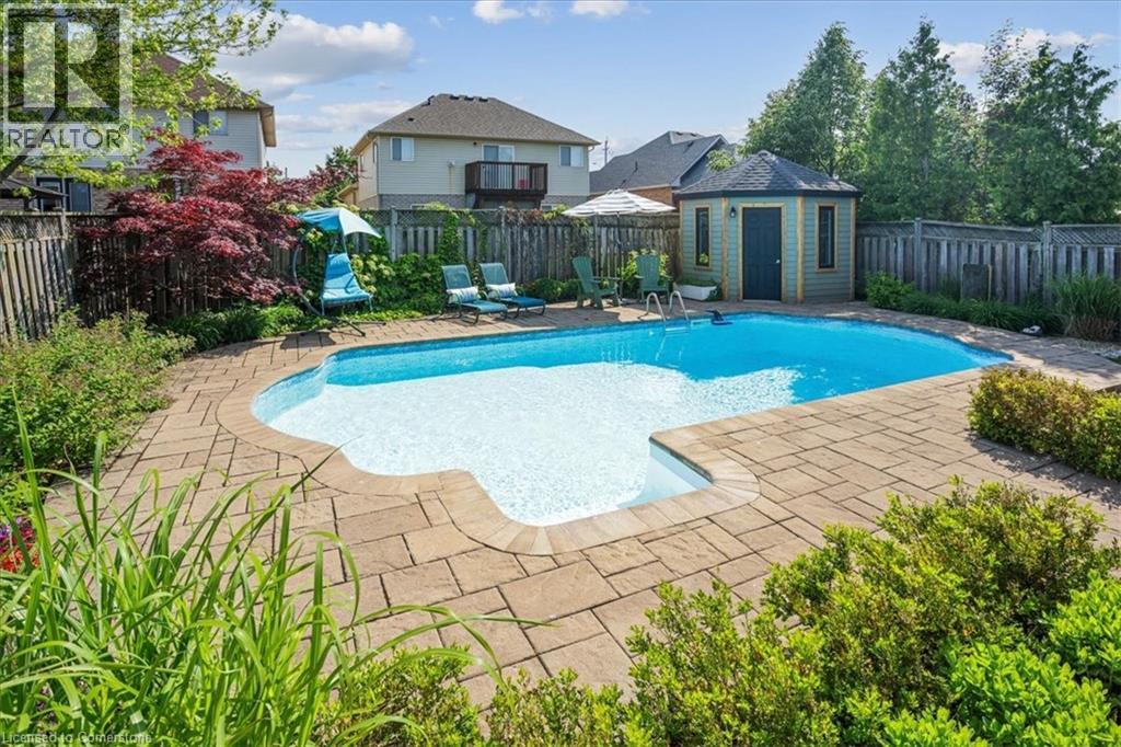 Photo 42 of 51 Napa Lane, Stoney Creek ON