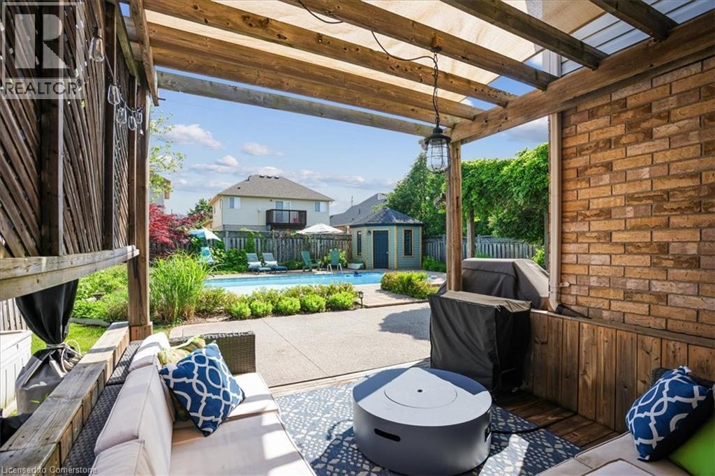 Photo 39 of 51 Napa Lane, Stoney Creek ON