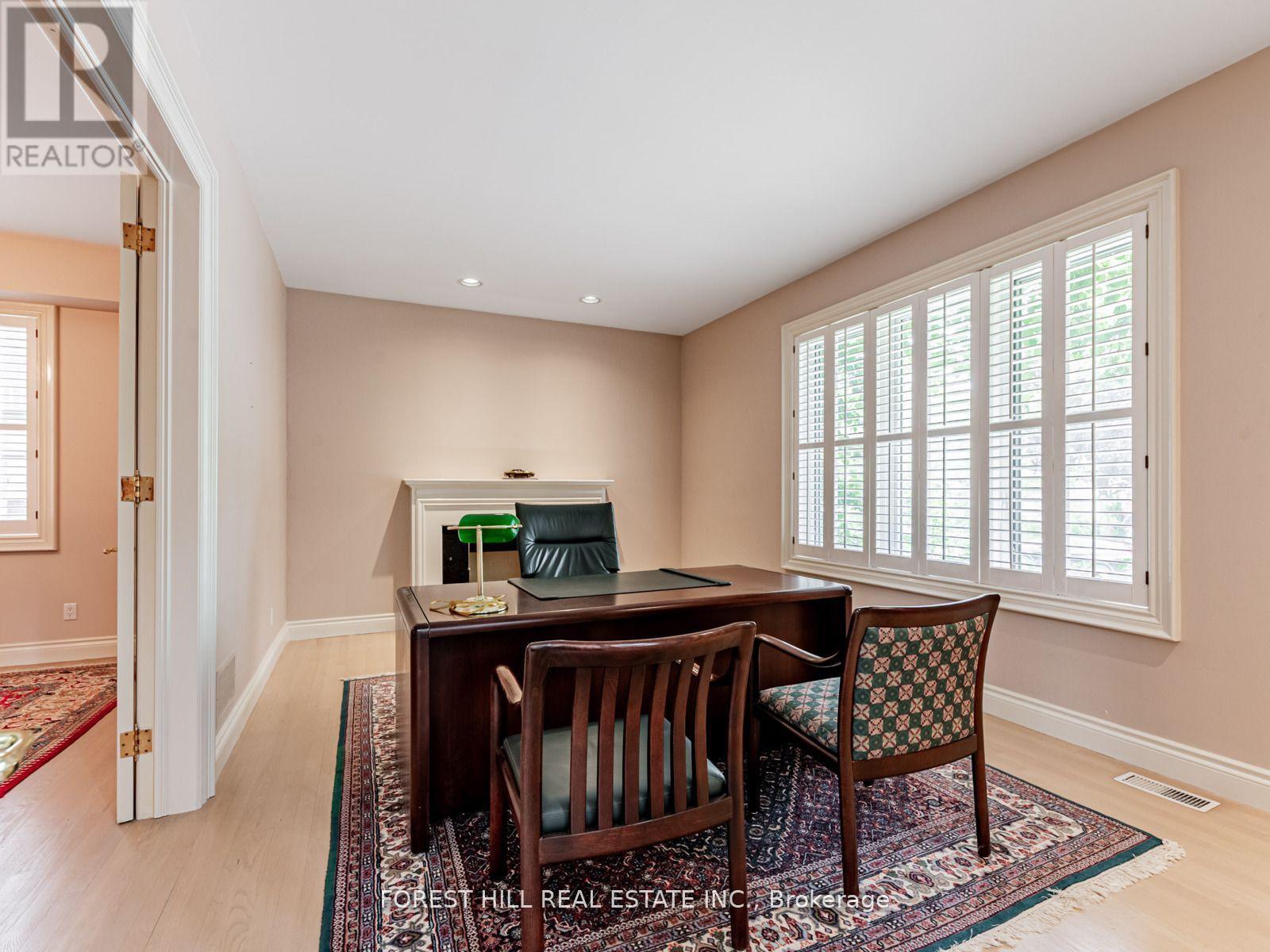 Photo 9 of 51 Stuart Avenue, Toronto ON