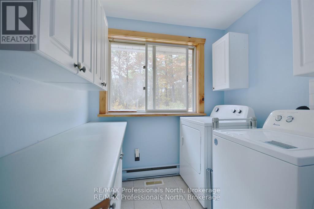 20 COULTER LANE - 40