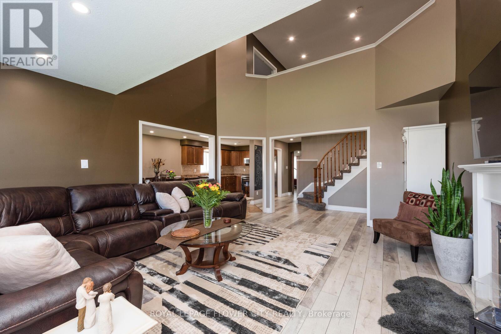 Photo 22 of Main Upper 200 Hunter Way, Brantford ON