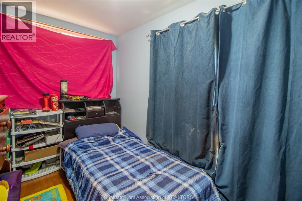 Photo 9 of 273 Grand Avenue East, Chatham ON