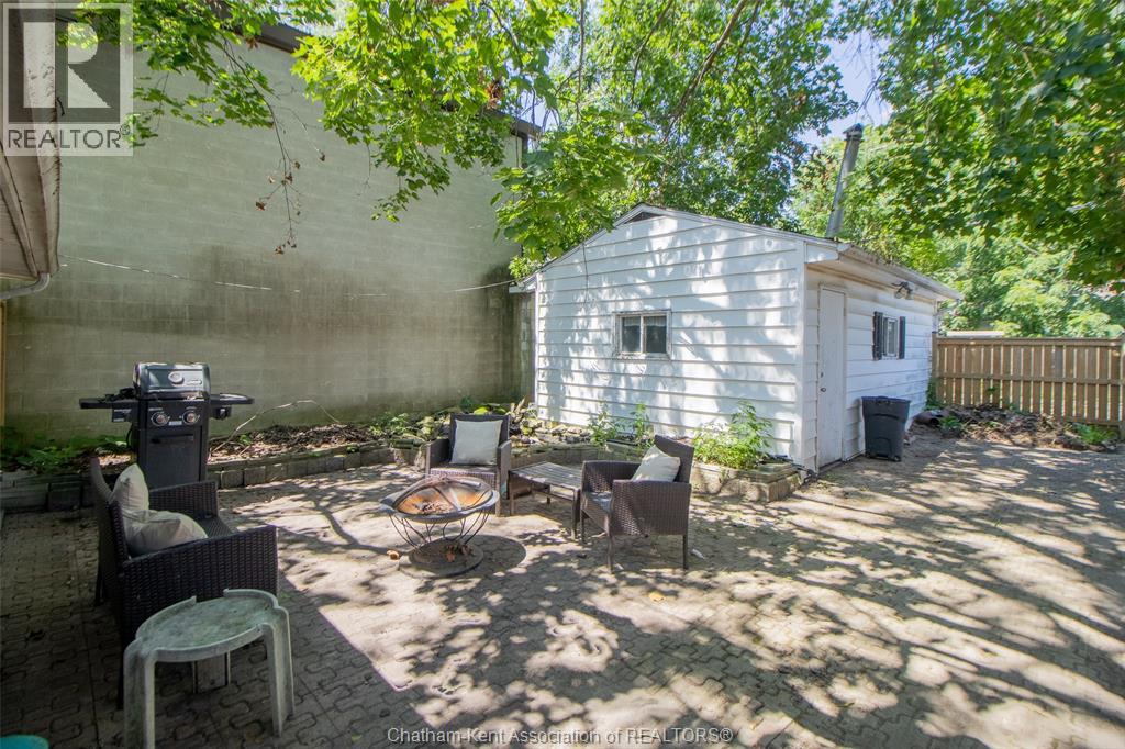 Photo 15 of 273 Grand Avenue East, Chatham ON