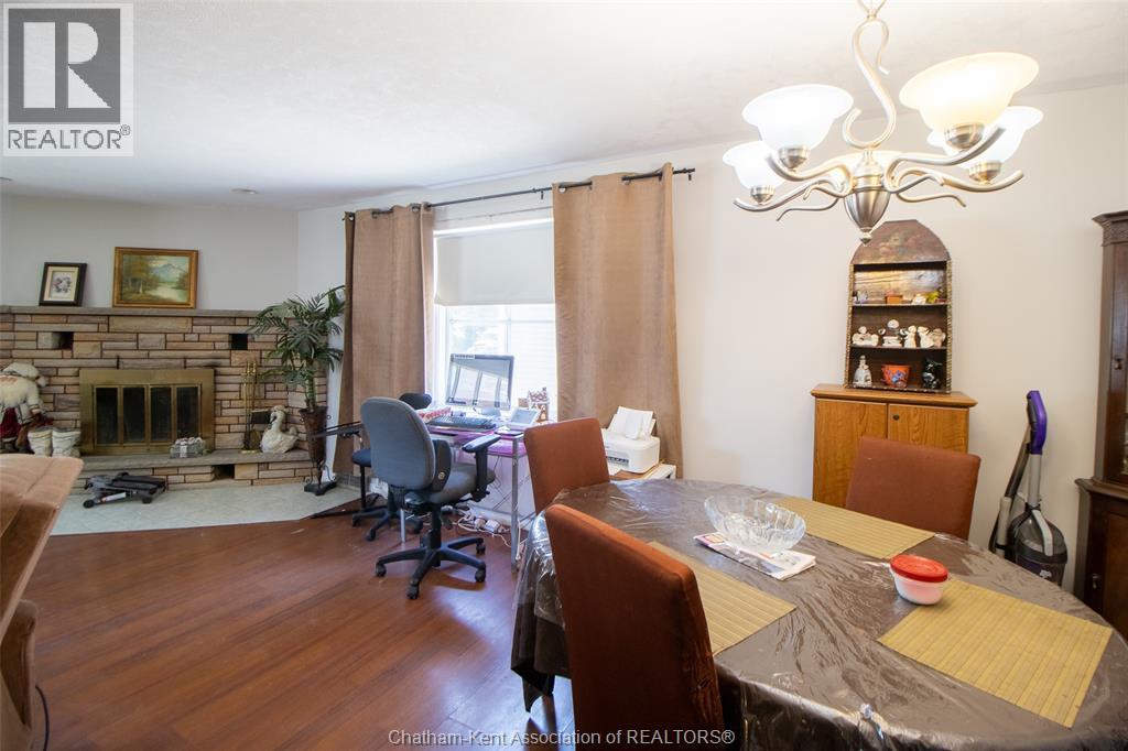 Photo 6 of 273 Grand Avenue East, Chatham ON