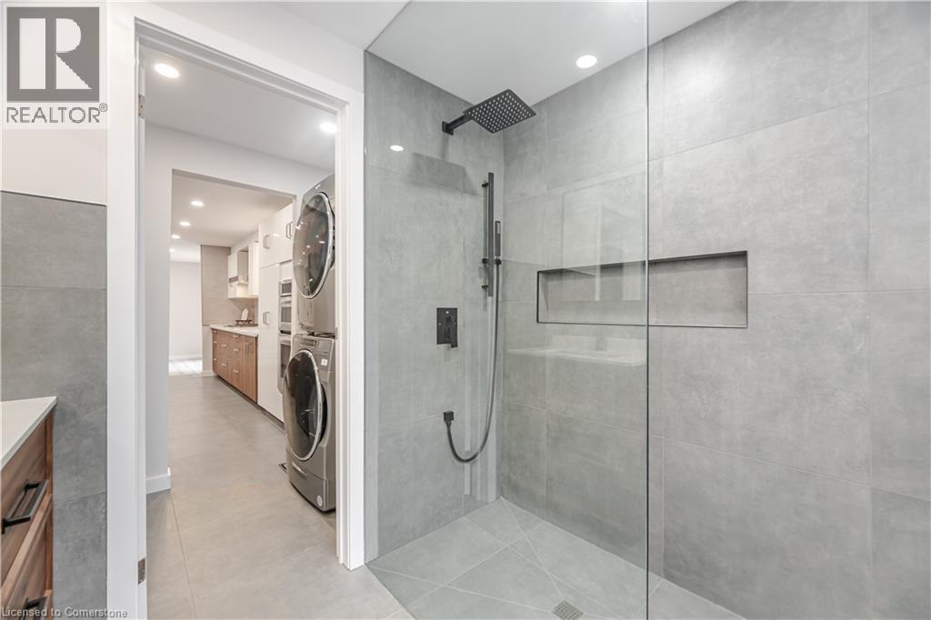 Photo 19 of 20 Roseneath Crescent, Kitchener ON