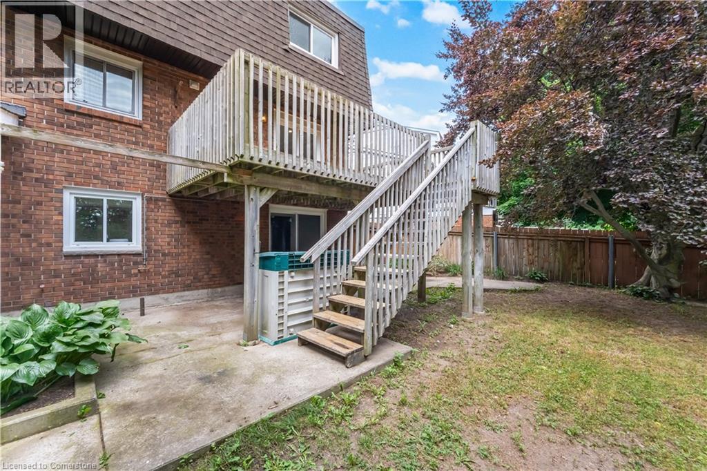 Photo 44 of 20 Roseneath Crescent, Kitchener ON