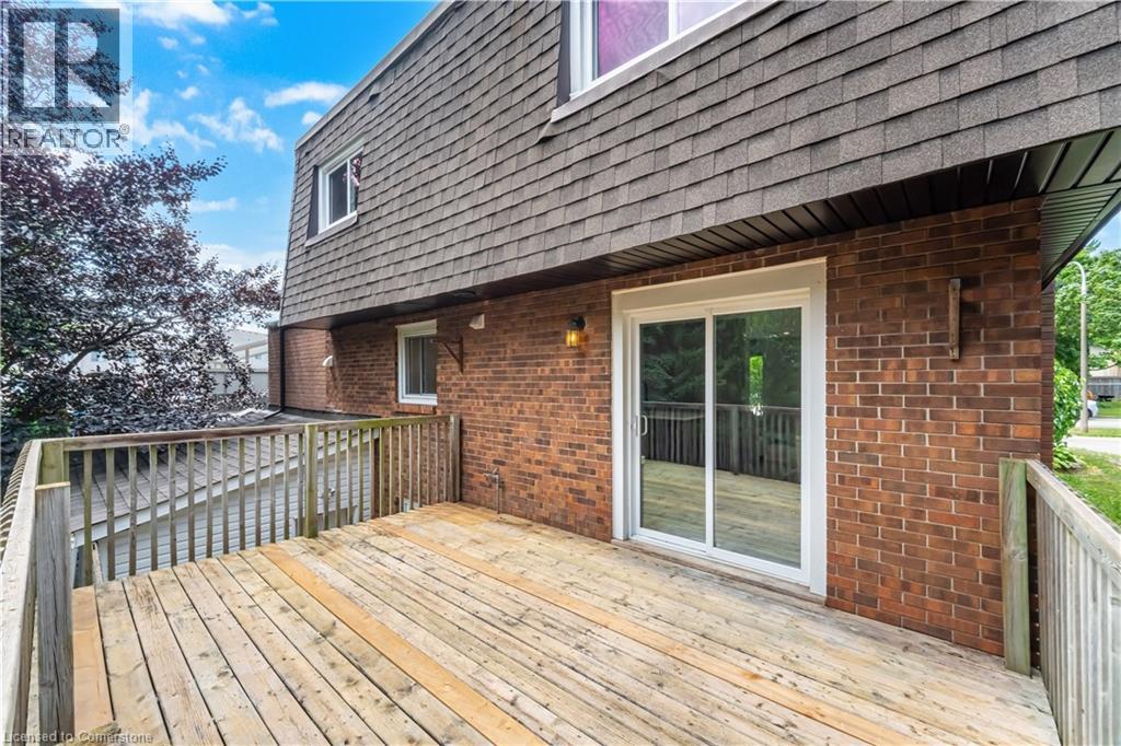 Photo 45 of 20 Roseneath Crescent, Kitchener ON