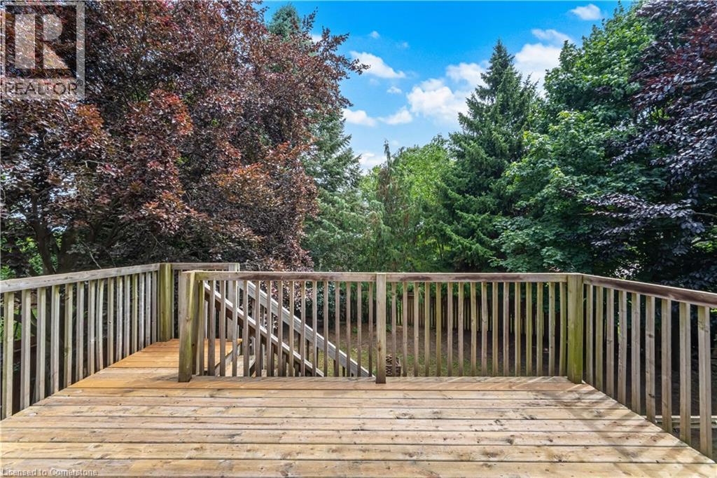 Photo 46 of 20 Roseneath Crescent, Kitchener ON