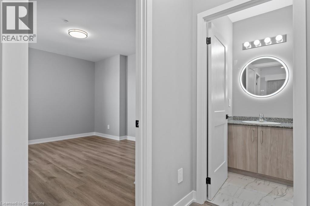 Photo 3 of 5002 King Street Unit 403, Beamsville ON