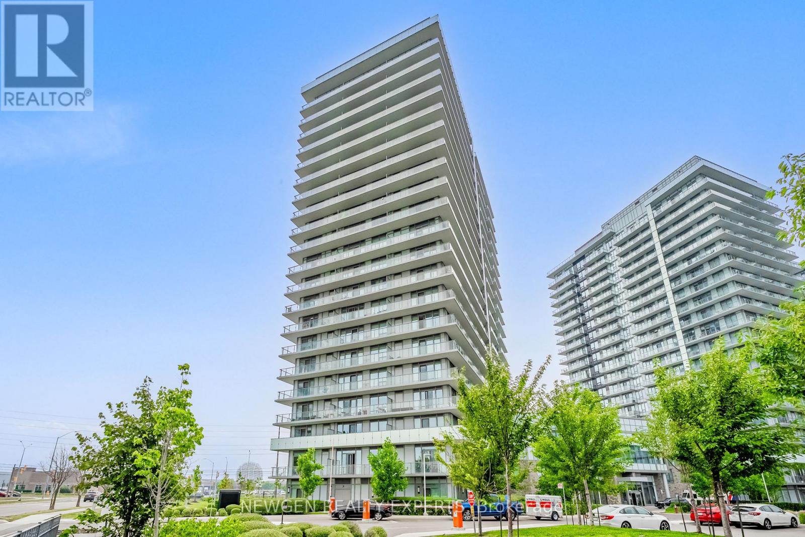 Photo 1 of Ph 2203 4655 Metcalfe Avenue, Mississauga ON
