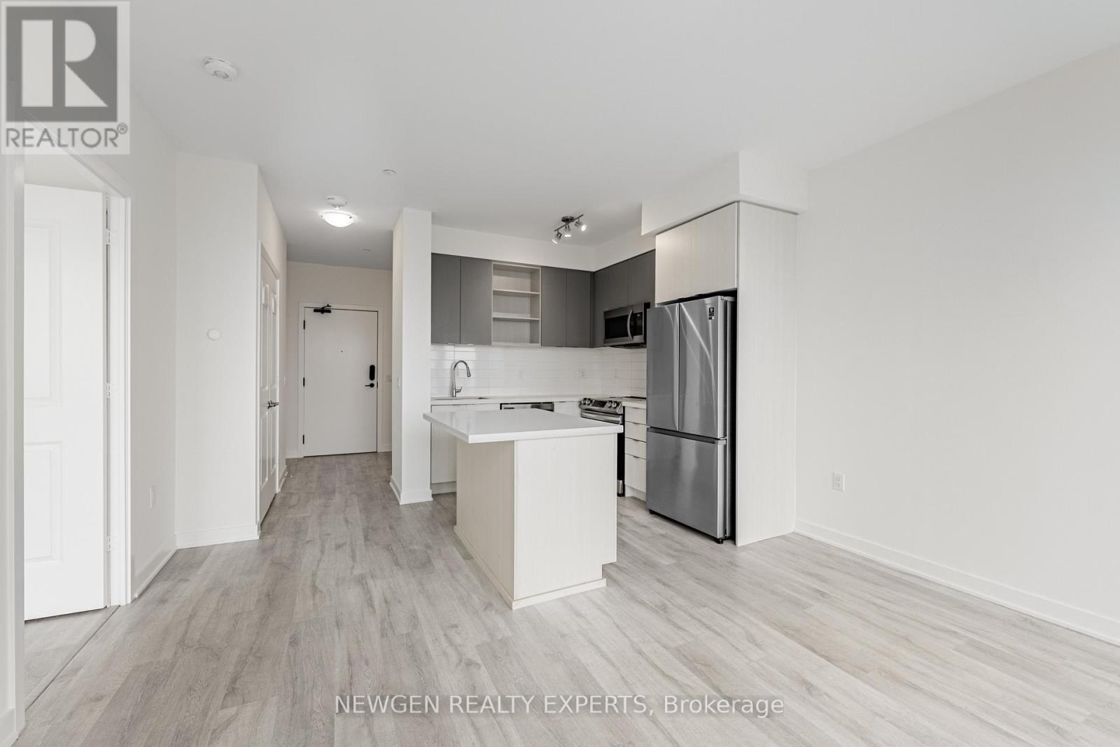 Photo 14 of Ph 2203 4655 Metcalfe Avenue, Mississauga ON