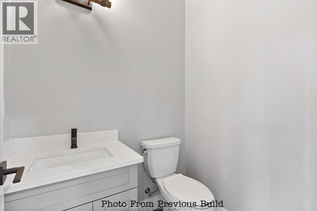 Photo 21 of 116 Bloomington, Chatham ON