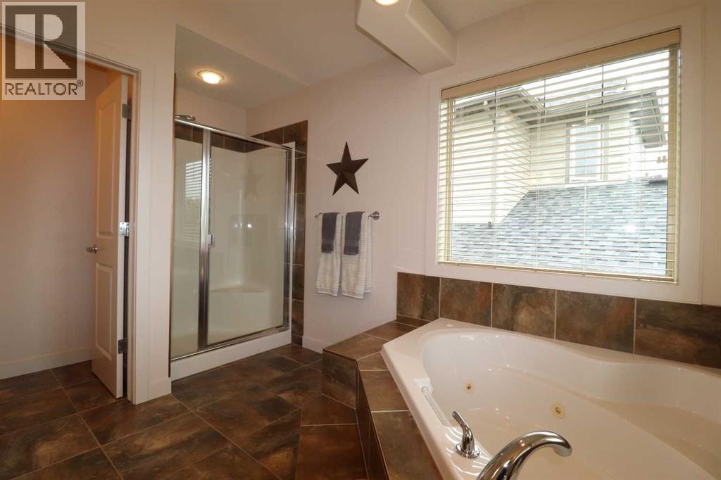 Photo 45 of 22 Riverview Crescent W, Lethbridge AB