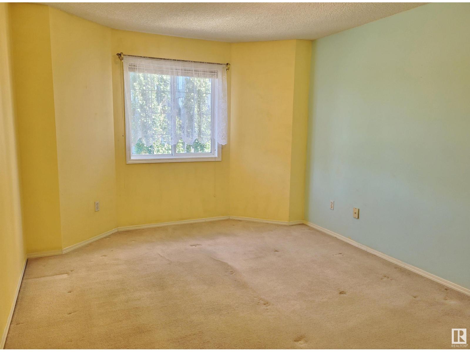 Photo 12 of 404 13450 114 Av Nw, Edmonton AB