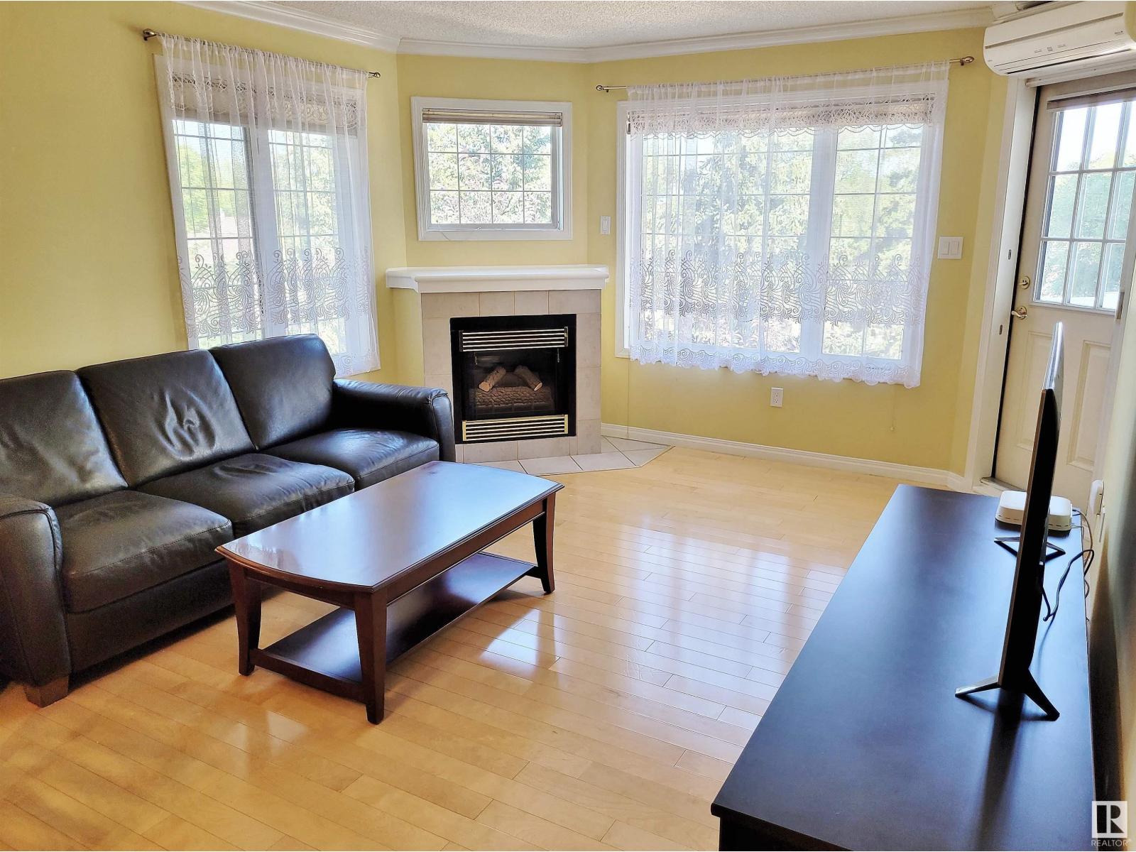 Photo 2 of 404 13450 114 Av Nw, Edmonton AB