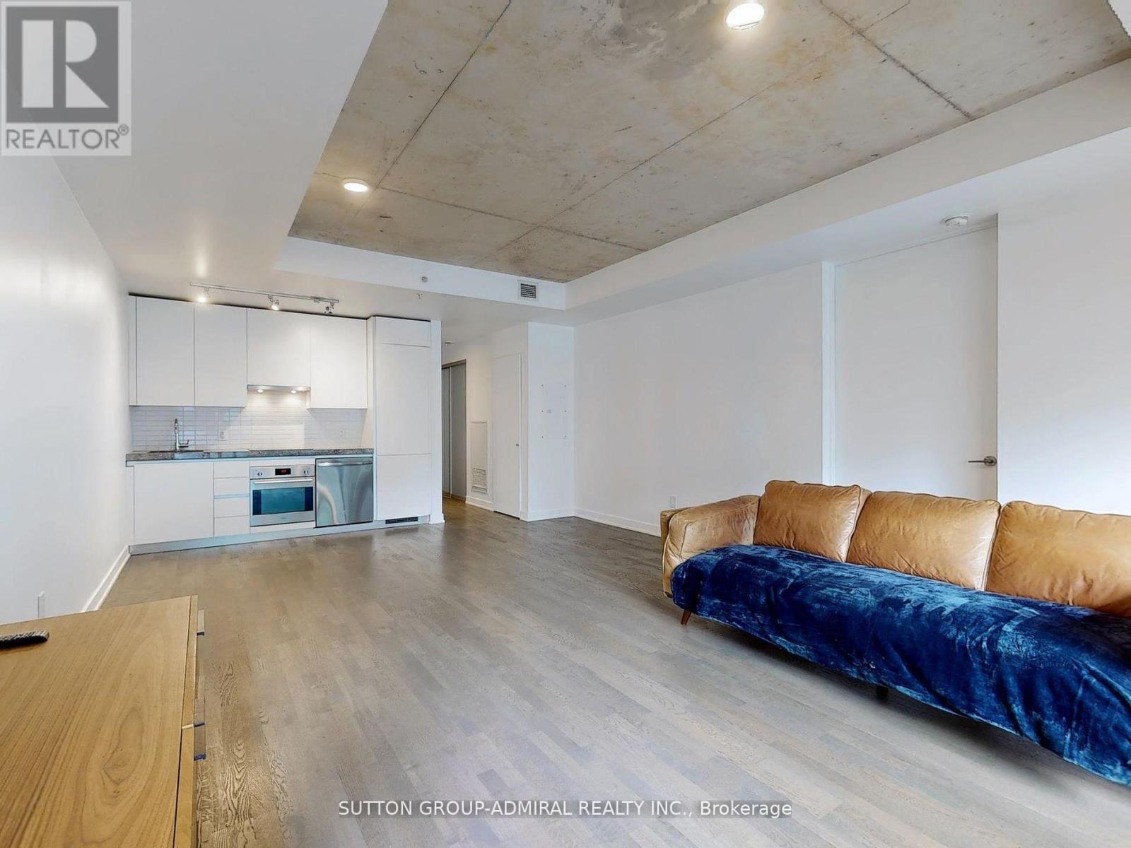 Photo 22 of 410 629 King Street W, Toronto ON