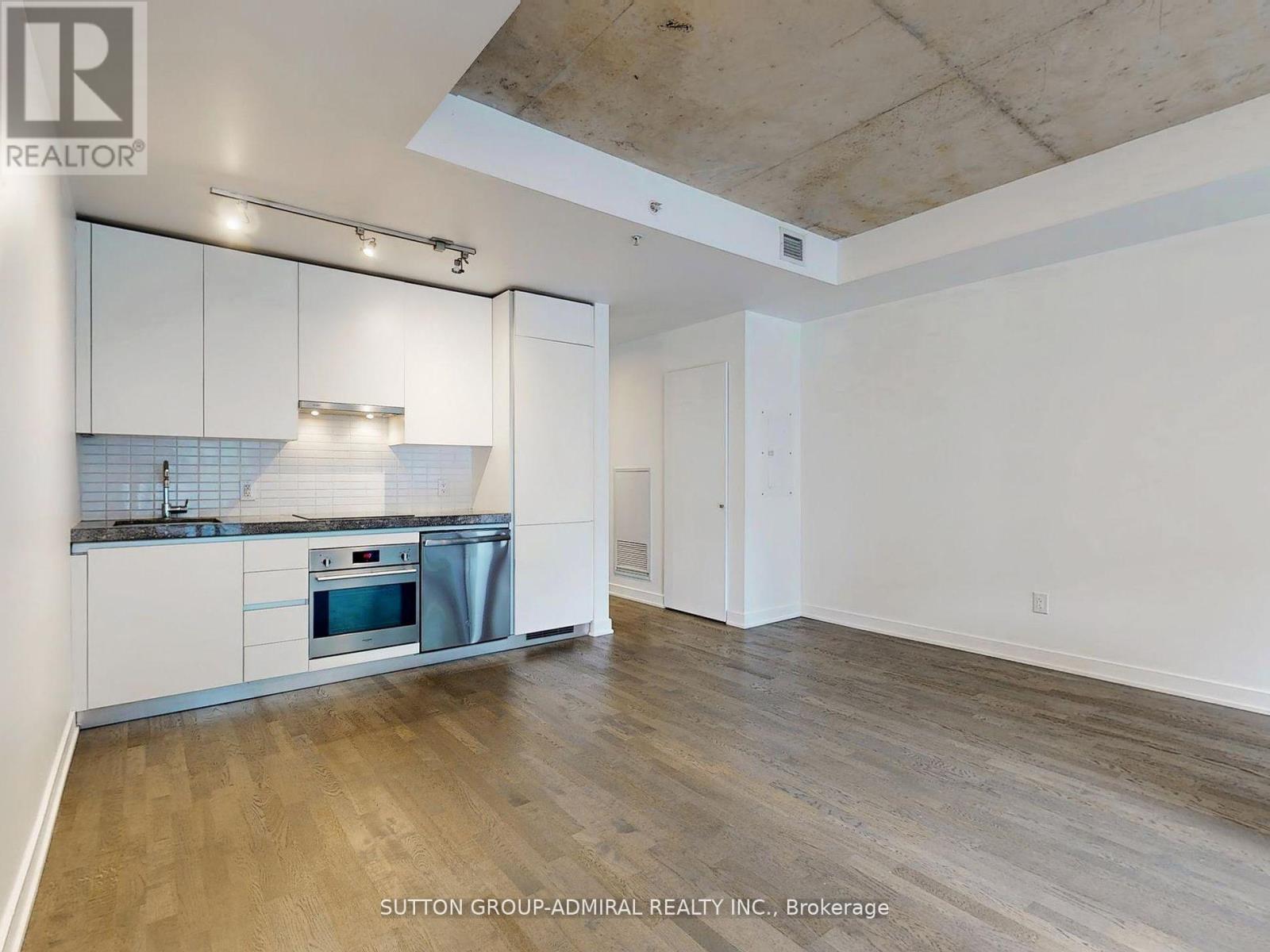 Photo 24 of 410 629 King Street W, Toronto ON