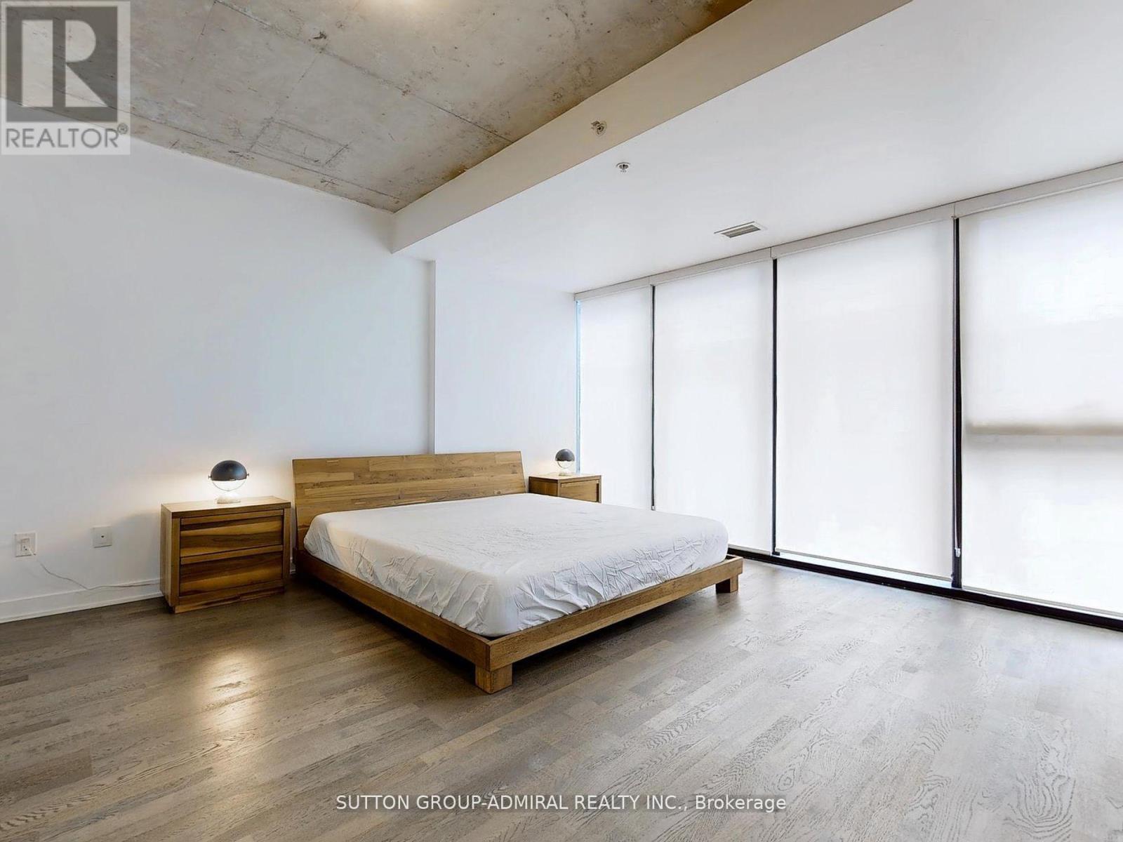 Photo 21 of 410 629 King Street W, Toronto ON