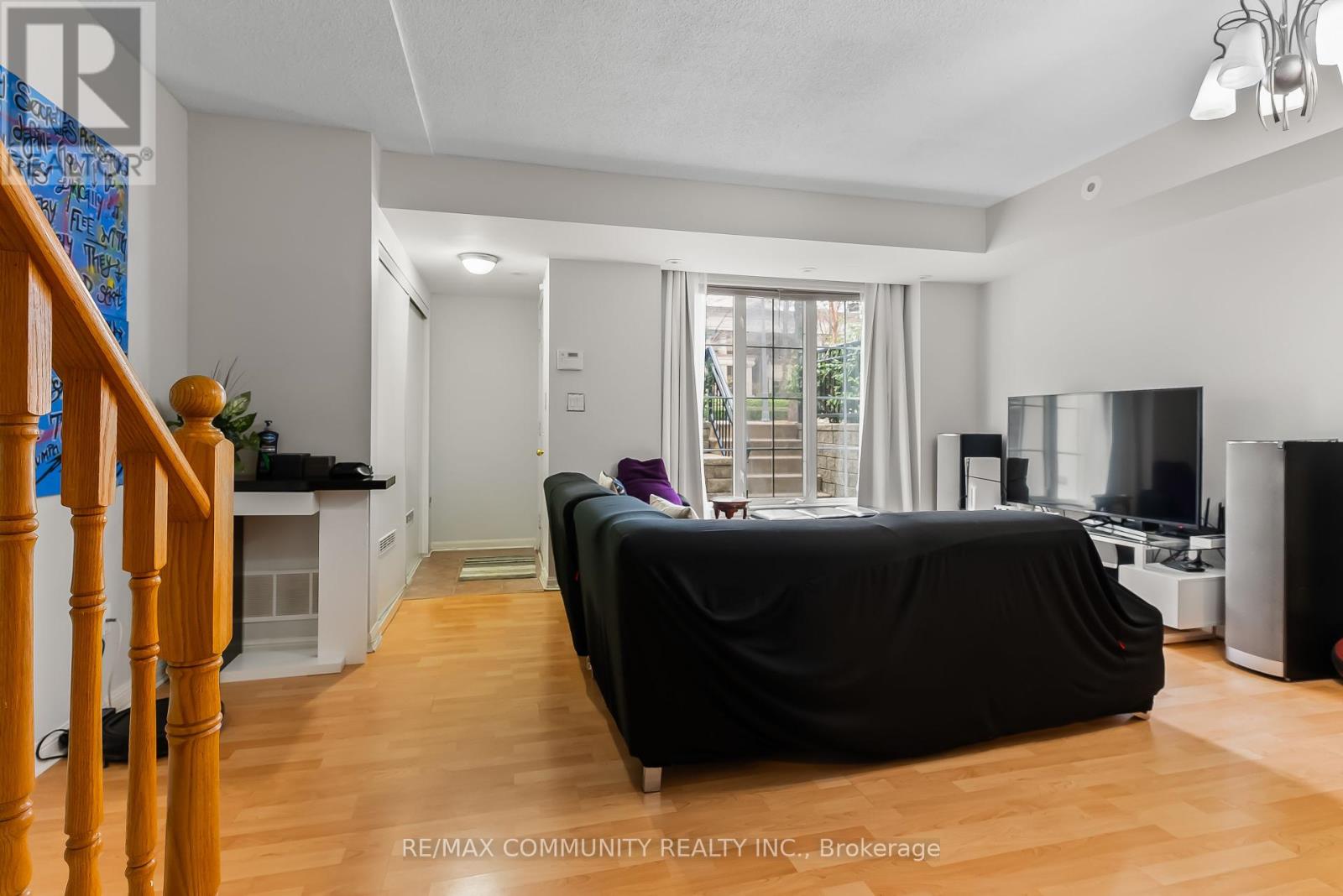 Photo 19 of 102 3 Everson Drive, Toronto ON