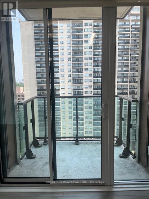 Photo 3 of 1404 310 Tweedsmuir Avenue, Toronto ON