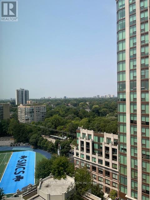 Photo 11 of 1404 310 Tweedsmuir Avenue, Toronto ON