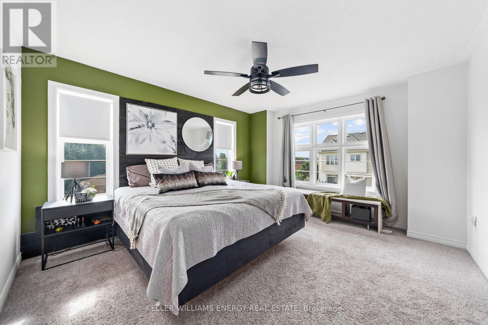 Photo 22 of 3 Cornerside Way, Whitby ON