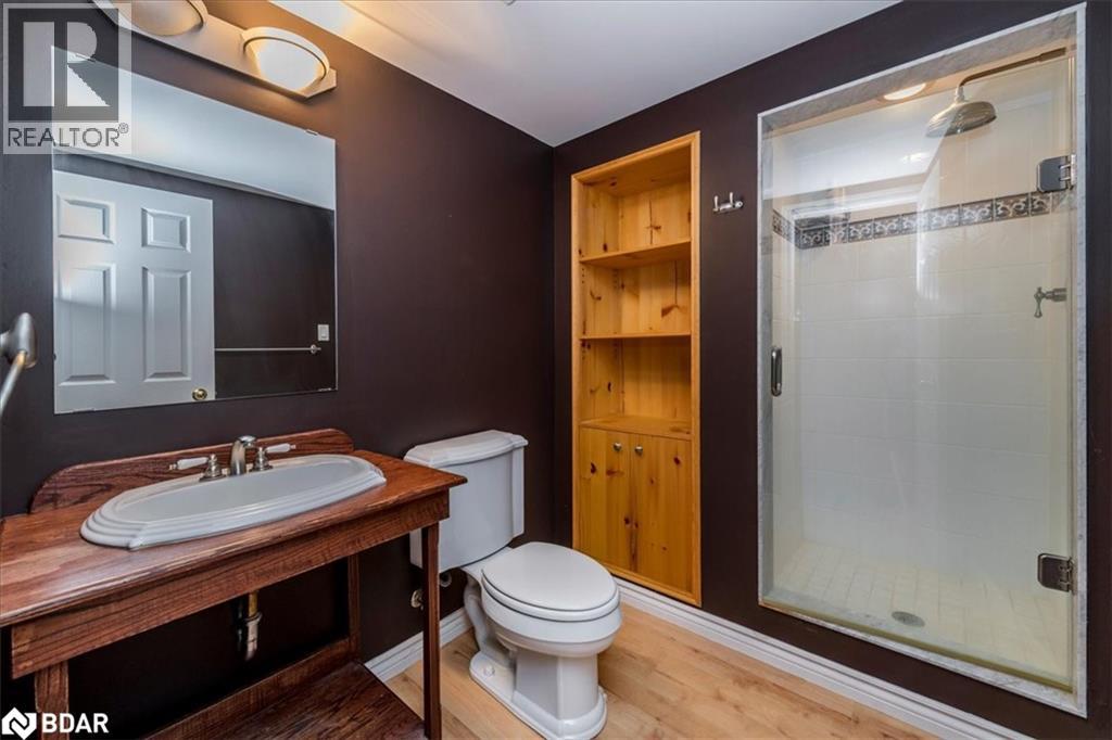 Photo 18 of 12 Revelstoke Court, Barrie ON
