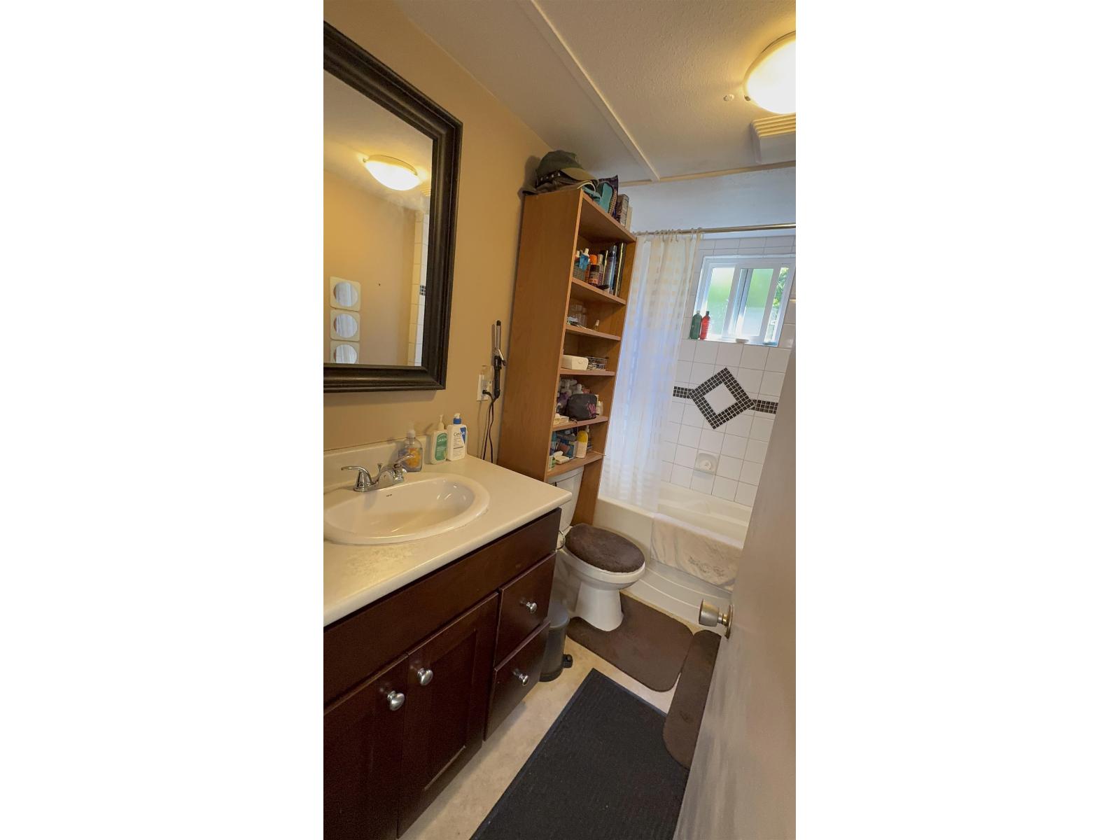 Photo 6 of 2104 Oakridge Crescent, Abbotsford BC