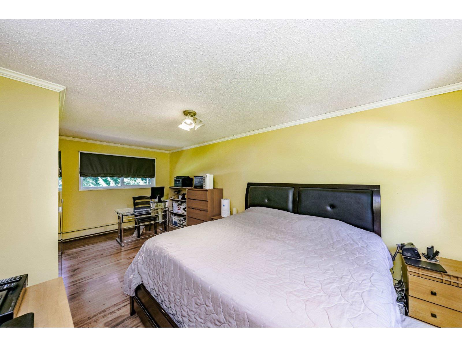 Photo 24 of 20210 27 Avenue, Langley BC