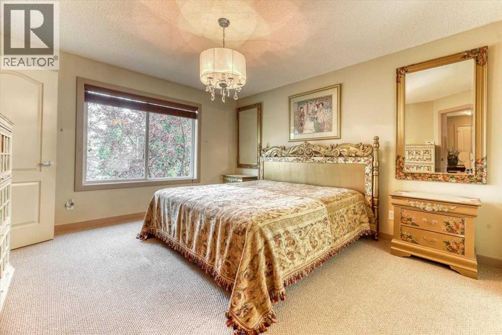 Single Family House for Sale in  Discovery Ridge Circle SW Discovery Ridge Calgary 