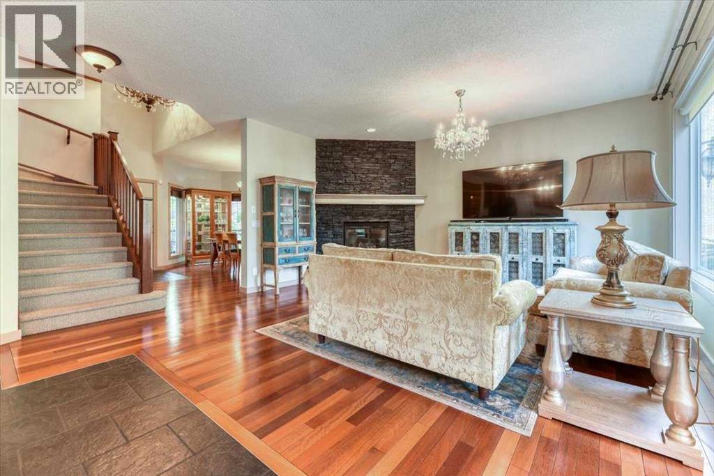Single Family House for Sale in  Discovery Ridge Circle SW Discovery Ridge Calgary 