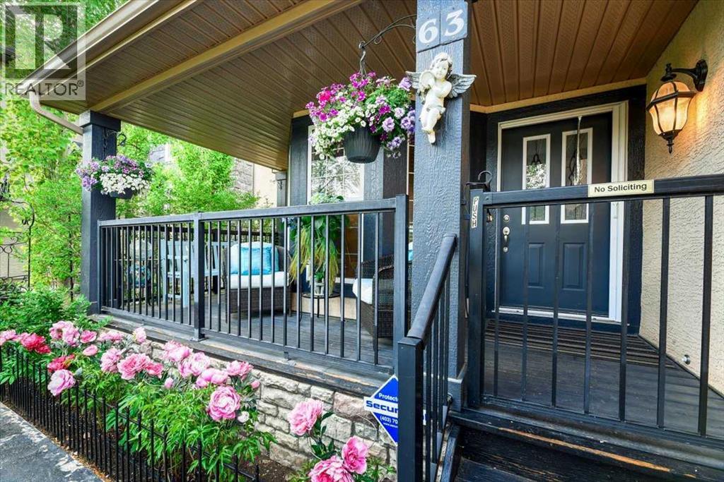 Single Family House for Sale in  Discovery Ridge Circle SW Discovery Ridge Calgary 