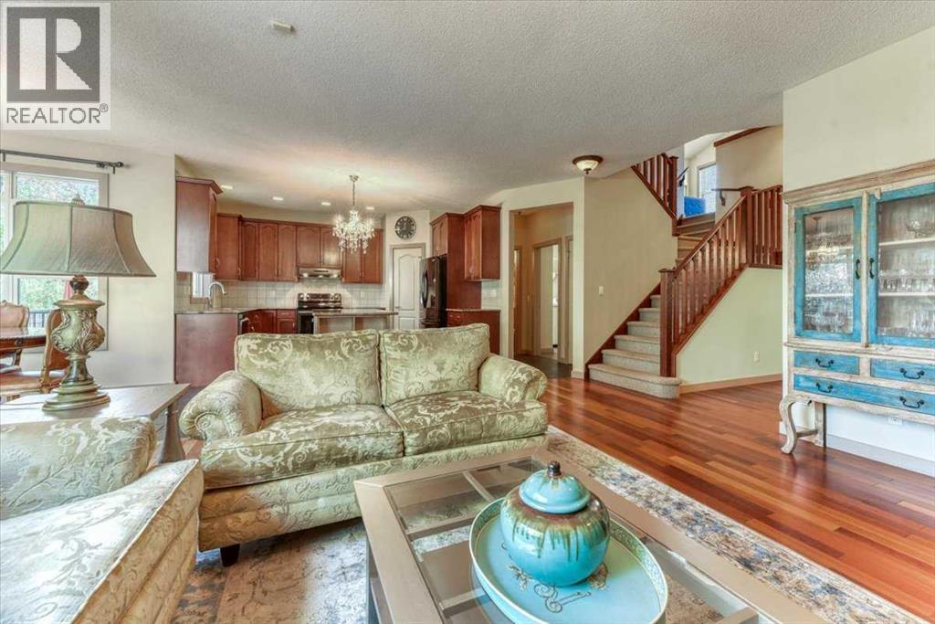 Single Family House for Sale in  Discovery Ridge Circle SW Discovery Ridge Calgary 