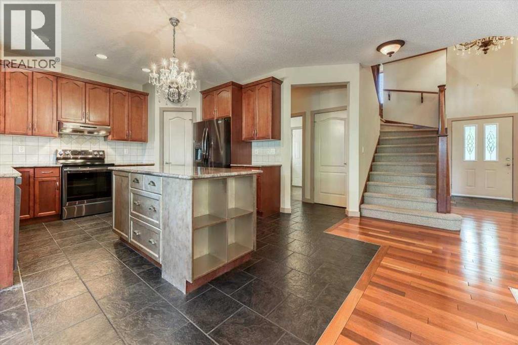 Single Family House for Sale in  Discovery Ridge Circle SW Discovery Ridge Calgary 