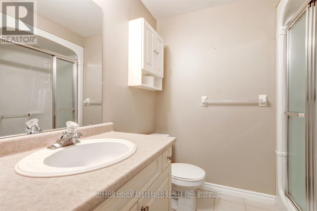 Photo 23 of 12 14 Cadeau Terrace, London South ON