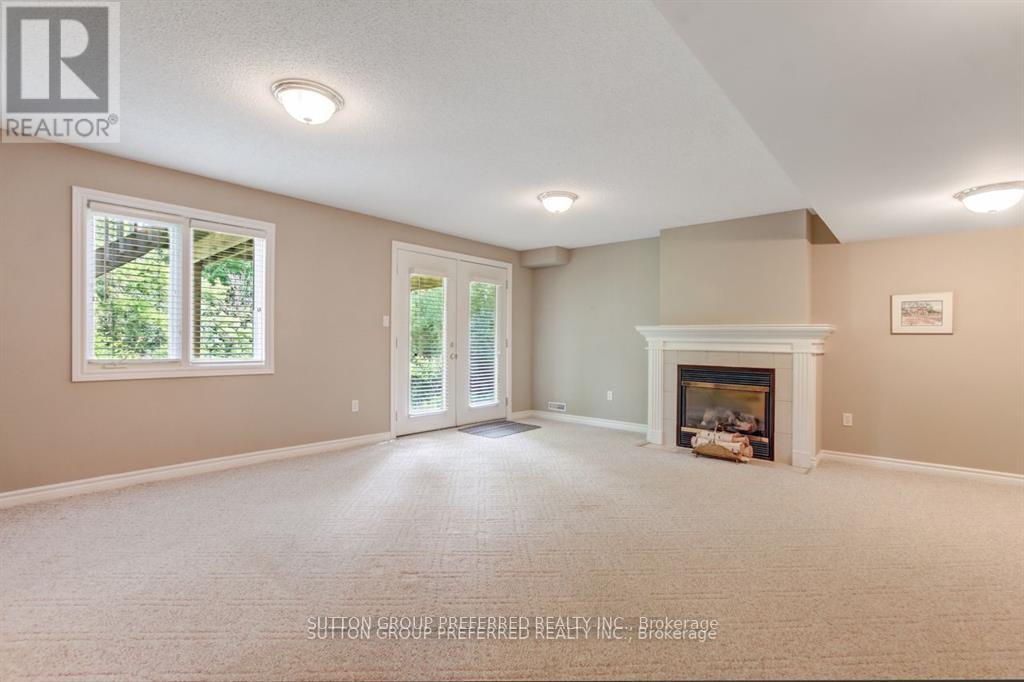 Photo 25 of 12 14 Cadeau Terrace, London South ON